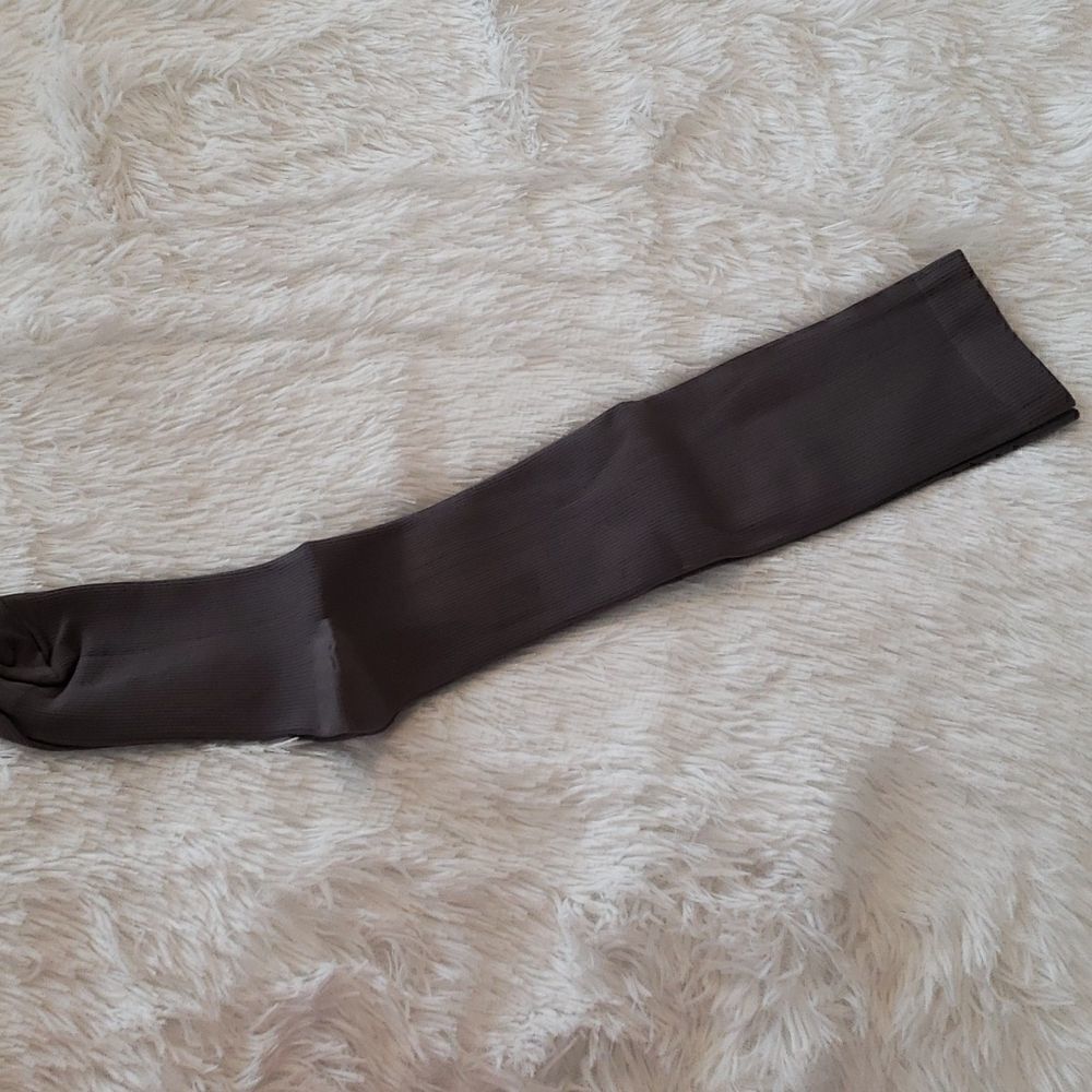 3 For $15 Womens Knee High Support Socks - Picture 2 of 3